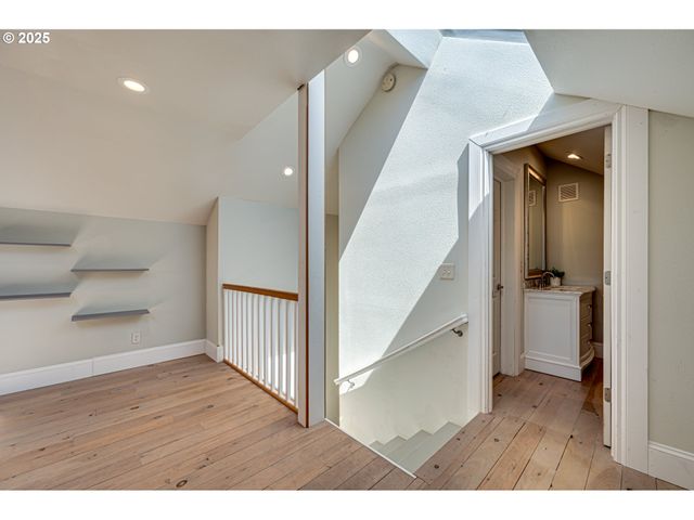 22796 Se GEORGIA LEE Ln, Damascus, OR 97089