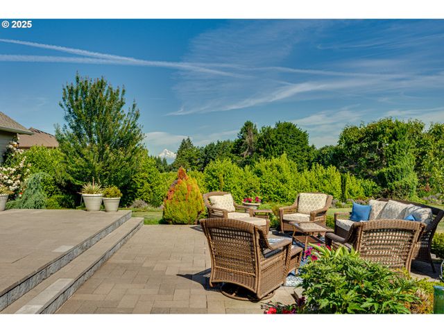 22796 Se GEORGIA LEE Ln, Damascus, OR 97089