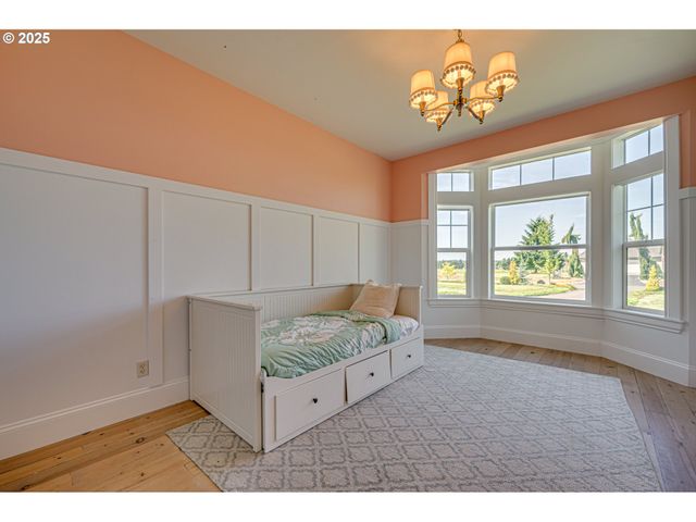 22796 Se GEORGIA LEE Ln, Damascus, OR 97089