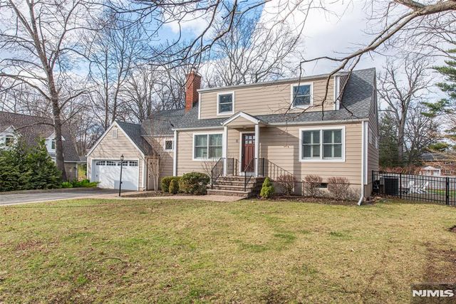 49 Poplar Street, Ramsey, NJ 07446