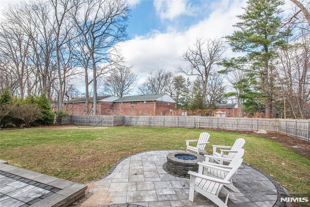 49 Poplar Street, Ramsey, NJ 07446