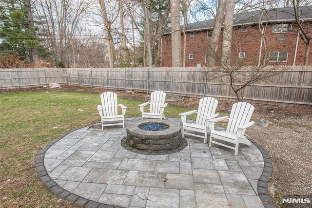 49 Poplar Street, Ramsey, NJ 07446