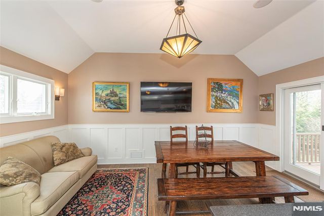 49 Poplar Street, Ramsey, NJ 07446