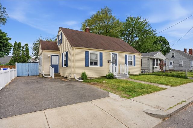 143 Balch Street, Pawtucket, RI 02861