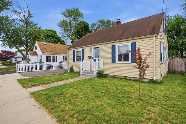 143 Balch Street, Pawtucket, RI 02861