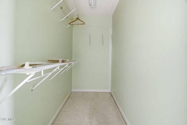 2412 Reservoir Road, Kingsport, TN 37660