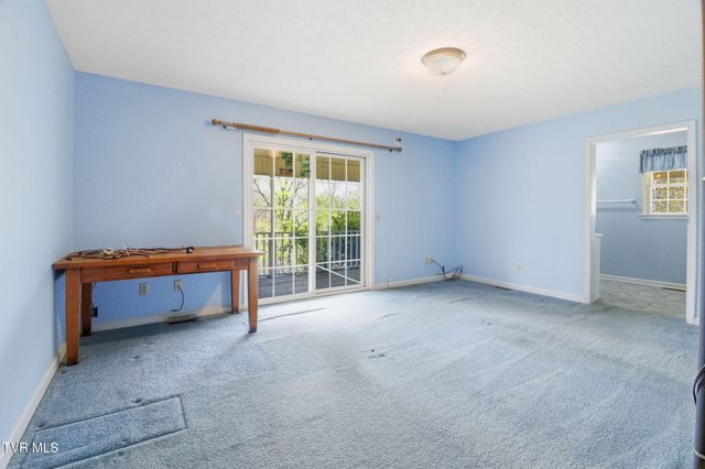 2412 Reservoir Road, Kingsport, TN 37660