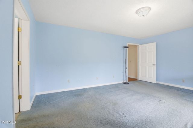 2412 Reservoir Road, Kingsport, TN 37660