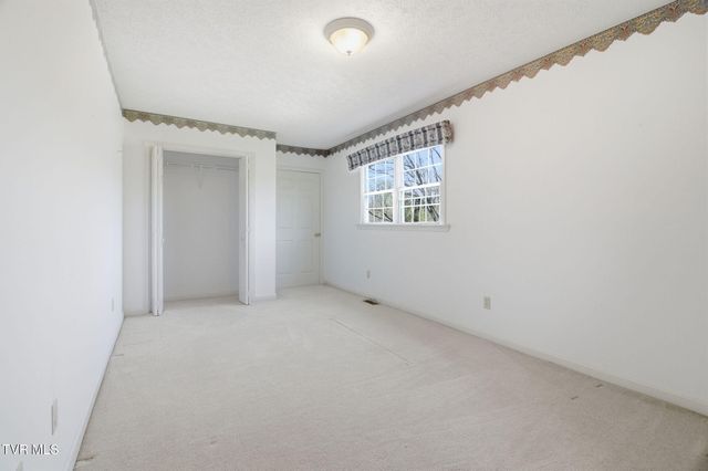 2412 Reservoir Road, Kingsport, TN 37660