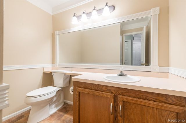 18689 Hilltop Boulevard, Riverview, MI 48193