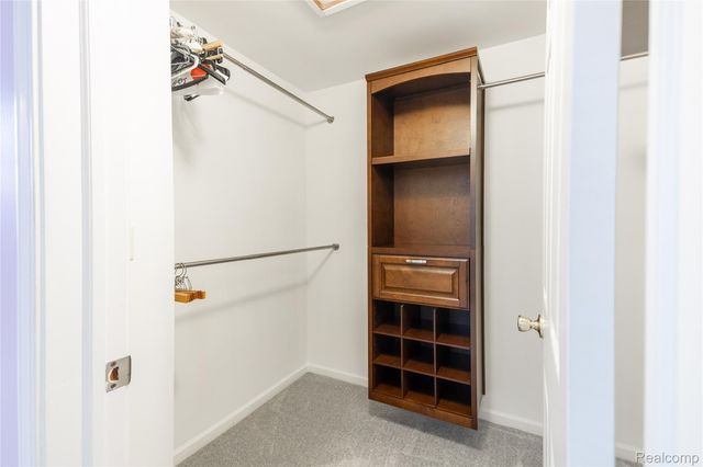 18689 Hilltop Boulevard, Riverview, MI 48193