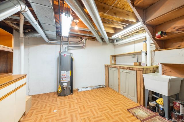 18689 Hilltop Boulevard, Riverview, MI 48193