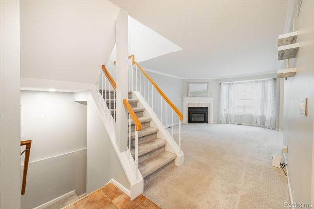 18689 Hilltop Boulevard, Riverview, MI 48193