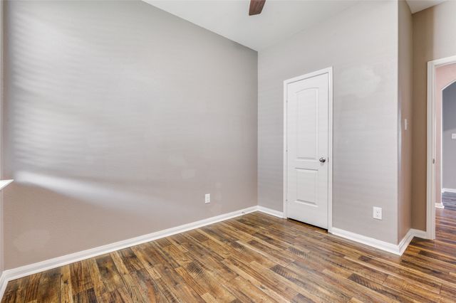 3015 Watercrest Drive, Sanger, TX 76266