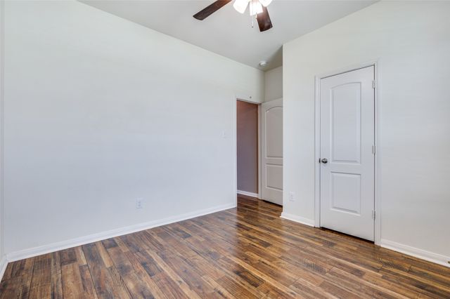 3015 Watercrest Drive, Sanger, TX 76266