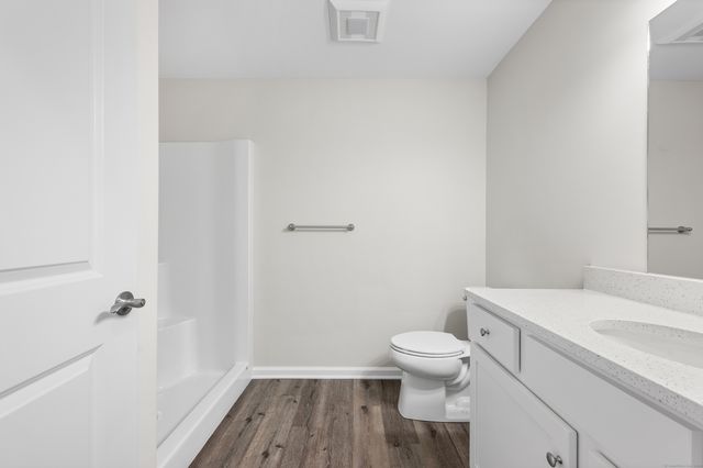 64 East Mitchell Avenue 17, Cheshire, CT 06410