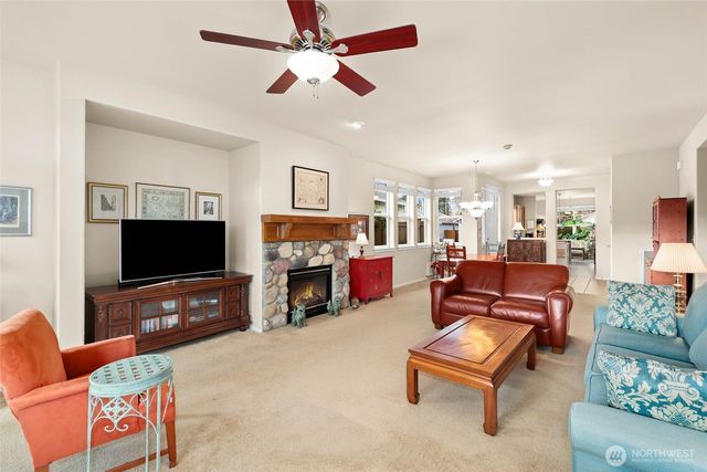 4952 Cypress Drive NE, Lacey, WA 98516