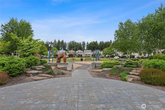 4952 Cypress Drive NE, Lacey, WA 98516