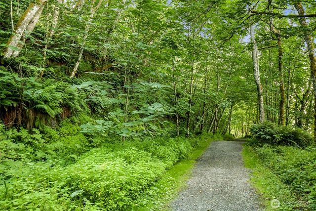 4952 Cypress Drive NE, Lacey, WA 98516