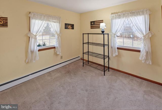 5829 HAMMOND SCHOOL RD, Salisbury, MD 21804