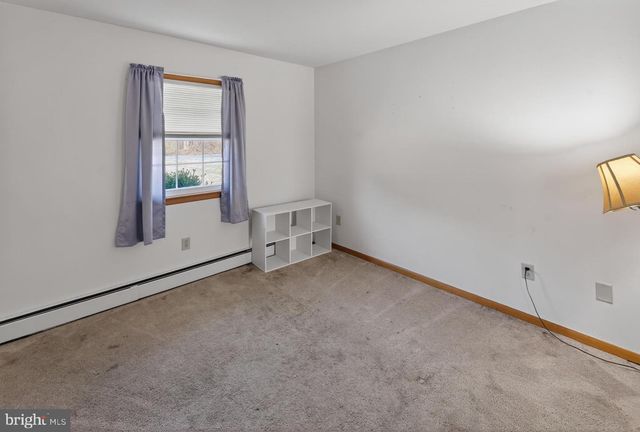 5829 HAMMOND SCHOOL RD, Salisbury, MD 21804