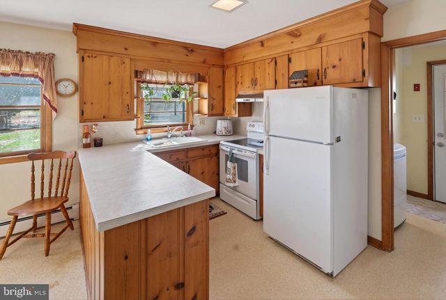 5829 HAMMOND SCHOOL RD, Salisbury, MD 21804