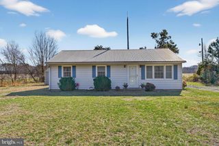 5829 HAMMOND SCHOOL RD, Salisbury, MD 21804