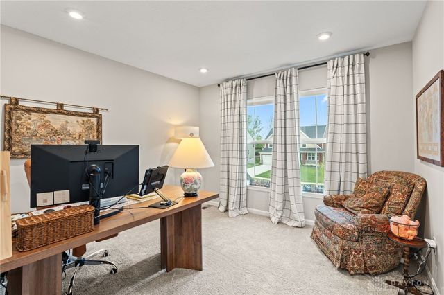 1584 Bur Oak Drive, Bellbrook, OH 45305