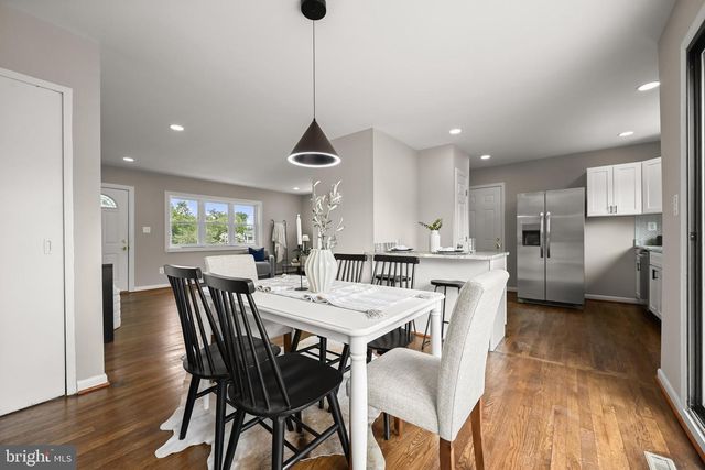 6035 MOOREHEAD RD, Baltimore, MD 21228