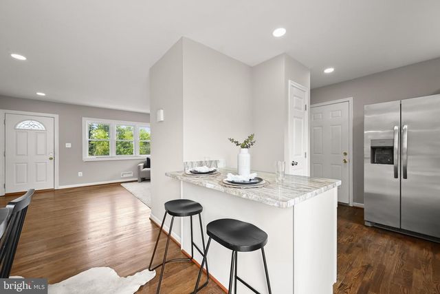 6035 MOOREHEAD RD, Baltimore, MD 21228