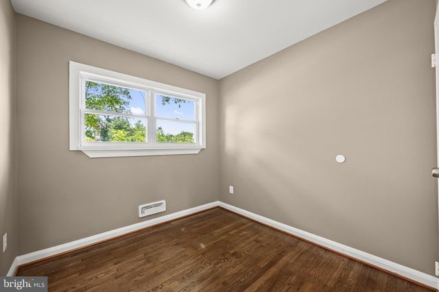 6035 MOOREHEAD RD, Baltimore, MD 21228
