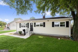 6035 MOOREHEAD RD, Baltimore, MD 21228