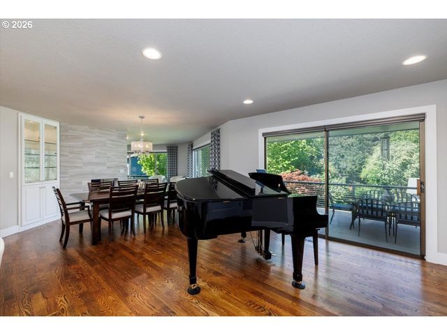 15805 Sw COLONY Dr, Portland, OR 97224