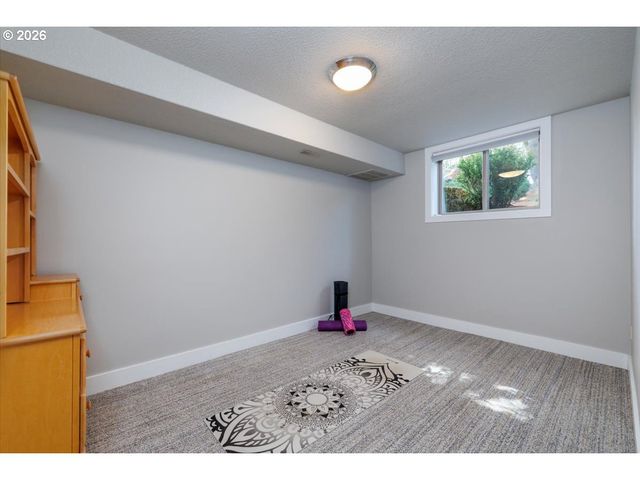 15805 Sw COLONY Dr, Portland, OR 97224