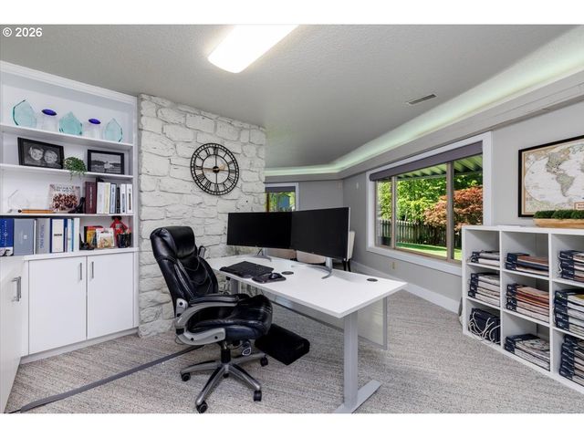 15805 Sw COLONY Dr, Portland, OR 97224
