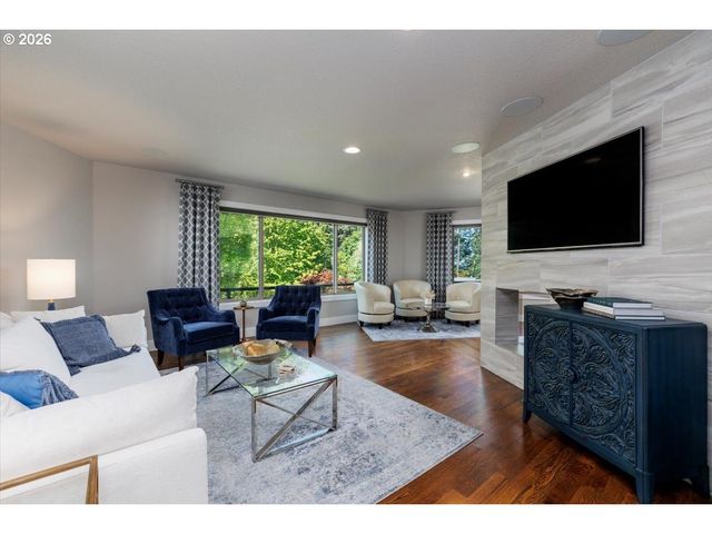 15805 Sw COLONY Dr, Portland, OR 97224