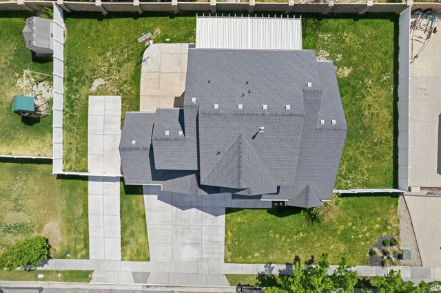 1683 W RIVERTON CHASE DR, Riverton, UT 84065