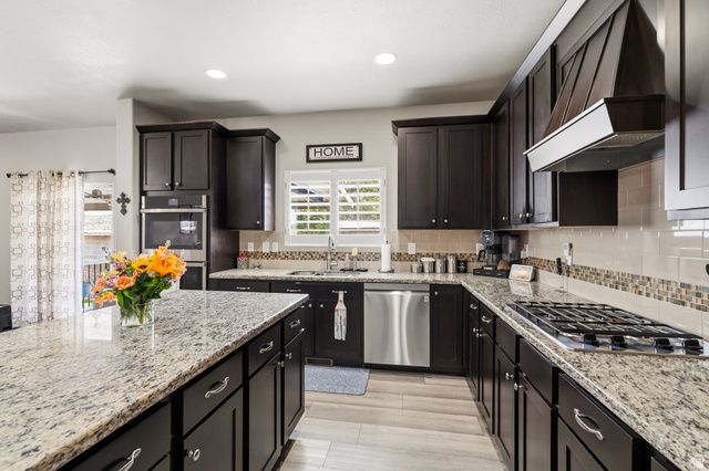 1683 W RIVERTON CHASE DR, Riverton, UT 84065
