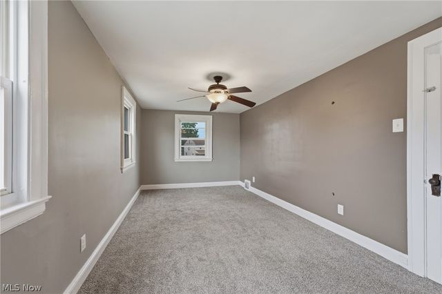 1306 Roslyn Avenue SW, Canton, OH 44710