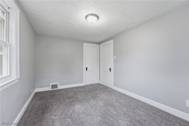 1306 Roslyn Avenue SW, Canton, OH 44710