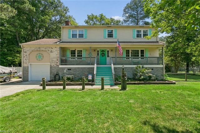 6 Kathy DR, Poquoson, VA 23662