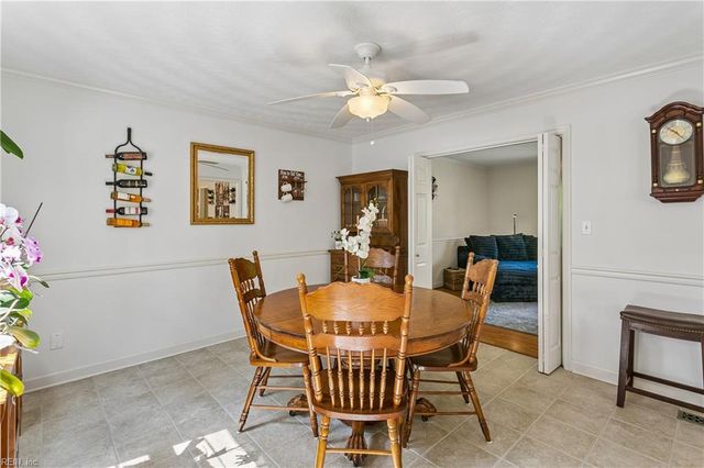 6 Kathy DR, Poquoson, VA 23662