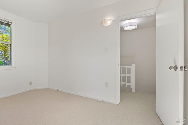 40 Lovejoy Way, Novato, CA 94949