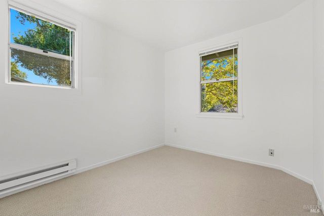 40 Lovejoy Way, Novato, CA 94949