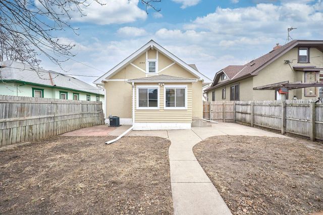 3841 Aldrich Avenue N, Minneapolis, MN 55412