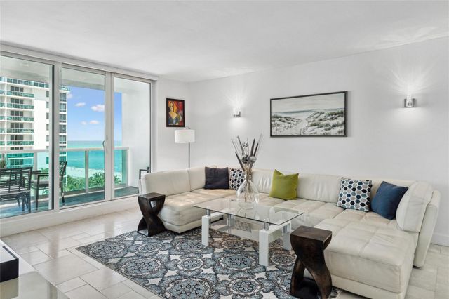 2301 Collins Avenue 1015, Miami Beach, FL 33139