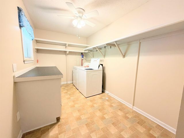 312 Royal Drive, Horseshoe Bend, AR 72512