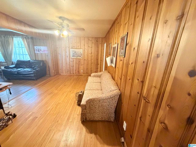 8964 GLENDALE DRIVE, Birmingham, AL 35206