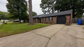 2940 Sir Meliot DR, Chesapeake, VA 23323