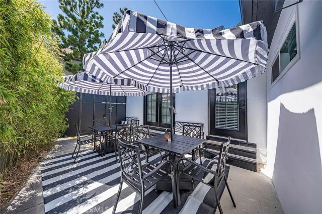 218 Venice Way, Venice, CA 90291